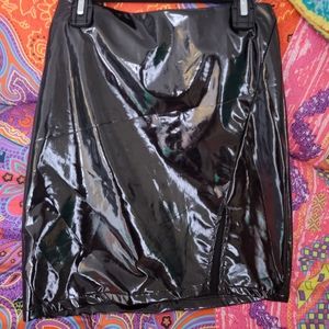 Fashion Nova black pleather skirt